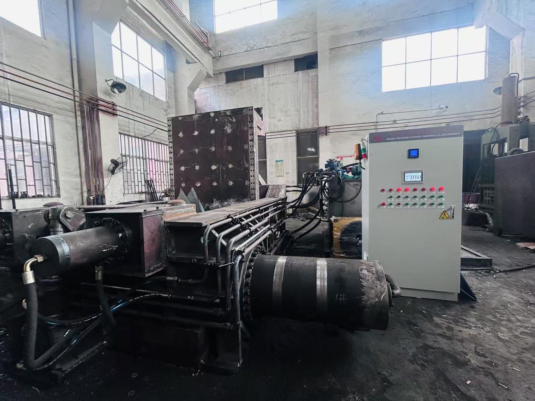Heavy Duty Metal Baler Y83-4000 for Scrap Cars – 110kW Power, PLC Semi-Automatic Control