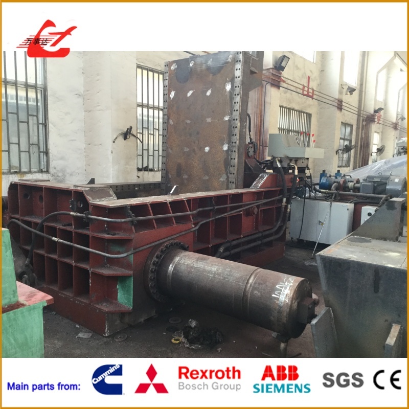 Reliable Customizable Scrap Metal Baler 60kW For Efficient Metal Recycling With Hand Valve Control